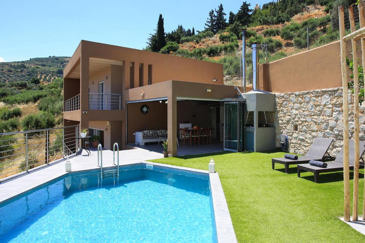 Design Villa Nicol - Heated Pool - Summer Kitchen 伊拉克利翁 外观 照片